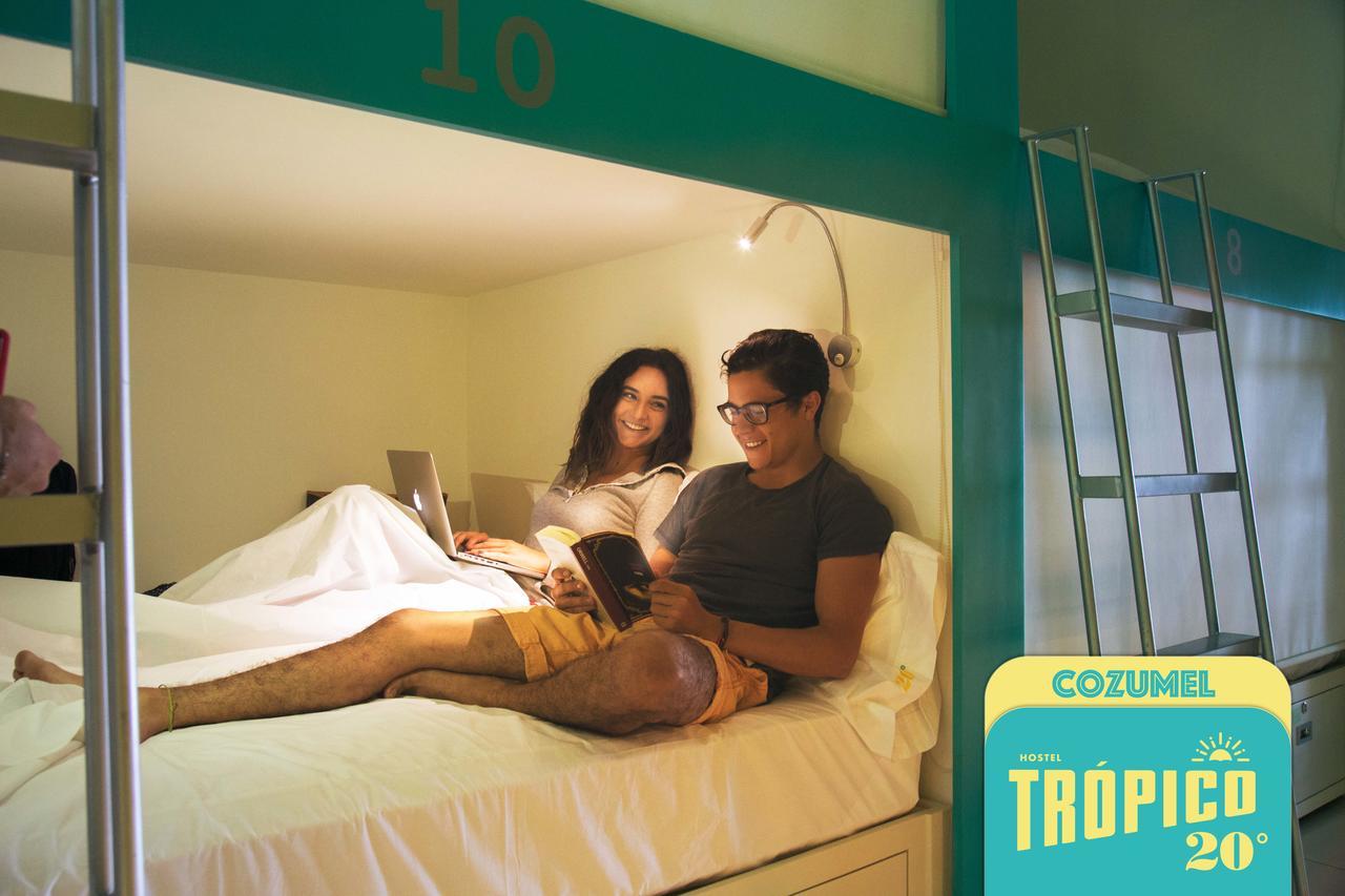 Hostel Frente Al Mar Tropico 20º كوزوميل المظهر الخارجي الصورة